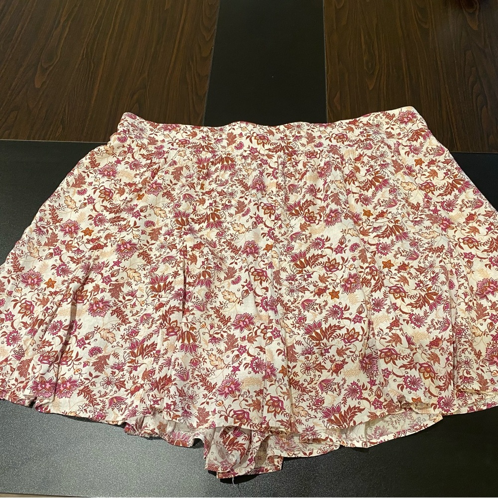 Jessica Simpson Floral Skort